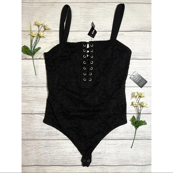 EXPRESS Black Lace-Up Bodysuit - Picture 3 of 15